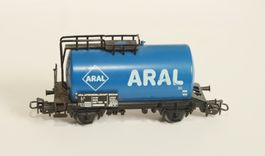 MÄRKLIN 2 ACHSEN KESSELWAGEN ARAL