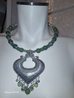 choker. Aventurine
