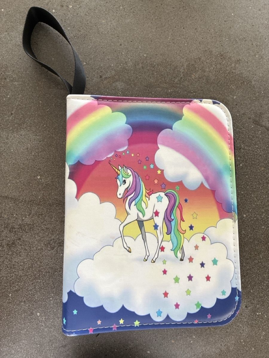 Alben: Pokémon Karten Album mit Einhorn. – Gebraucht aus Oberägeri von Fuhrms12345
