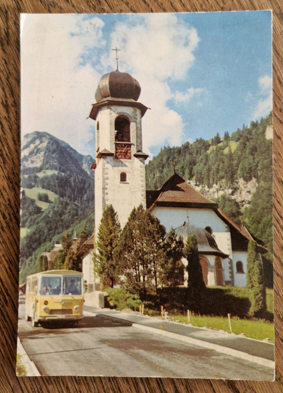 Ansichtskarten: Muttergottes Wallfahrtskirche Melchtal, Postauto – Gebraucht aus Ebikon von Donar50