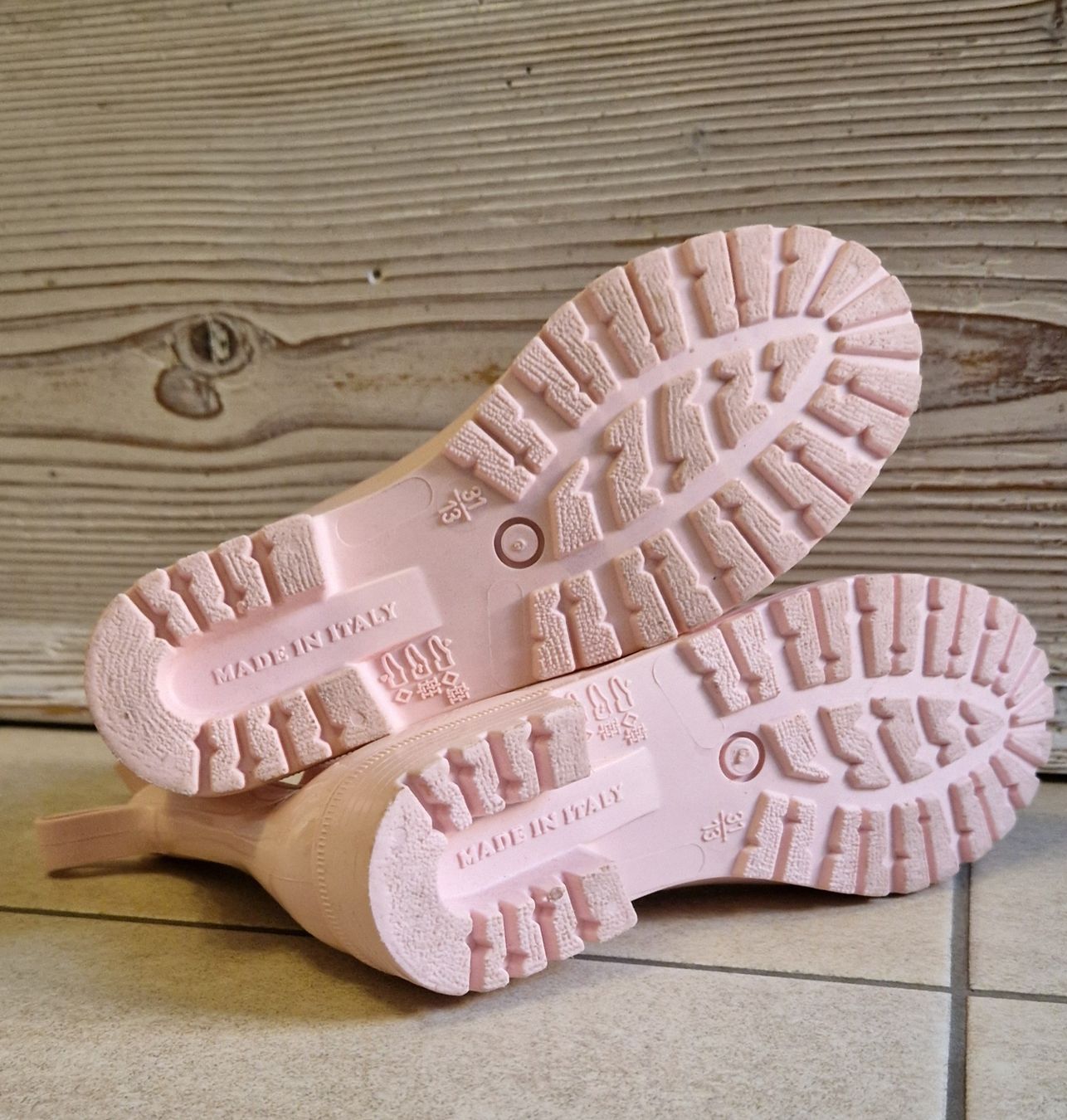Scarpe da uomo: Rosa Gummistiefel Gr. 31 – Usato da Benken SG venduto da EgMoJo 1