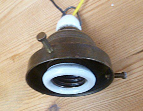 Lampen: Antike Messing - Deckenlampe mit Schirm – Gebraucht aus Effretikon von Heimstudio 9