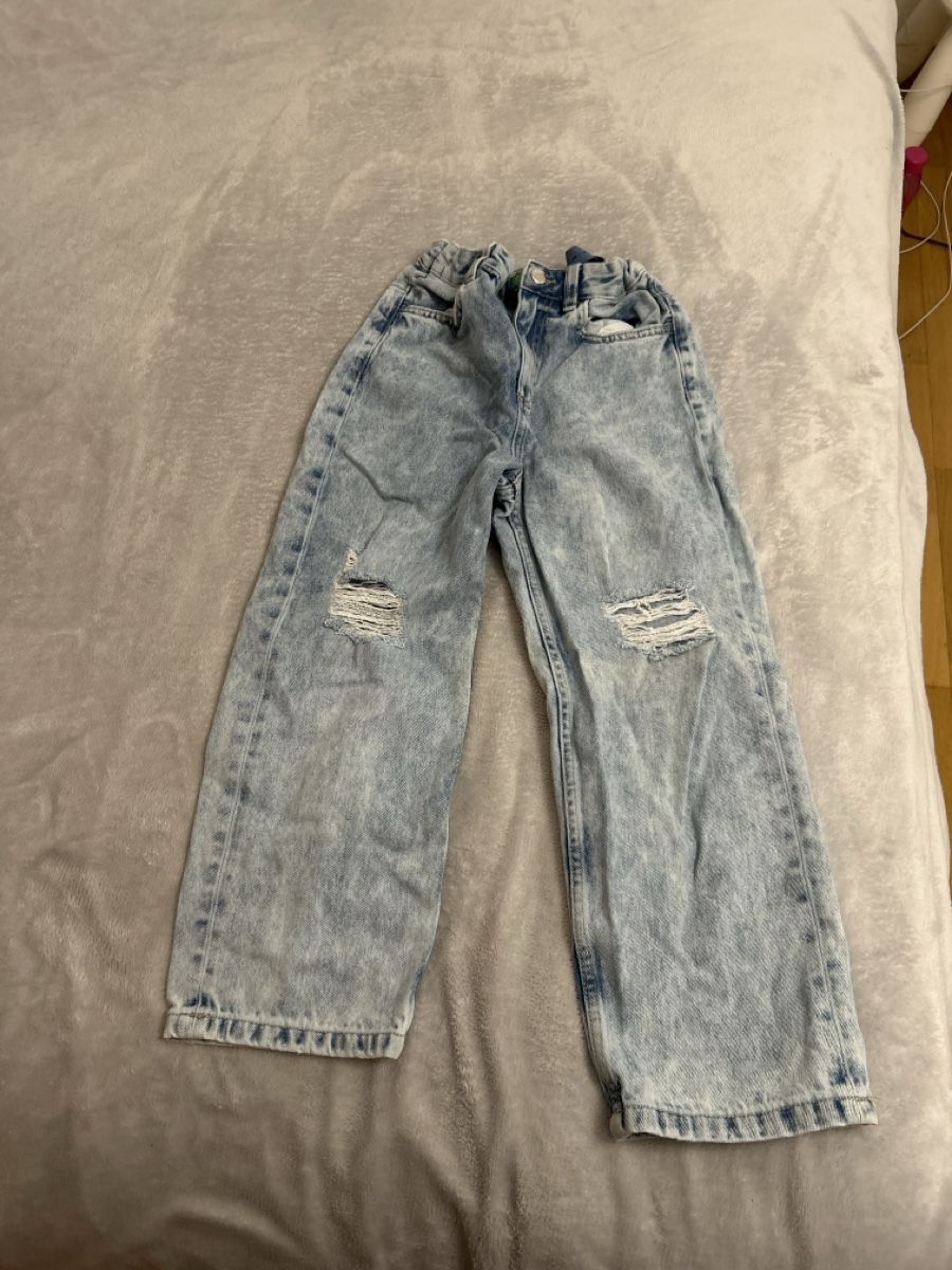 Benetton Hosen: Jeans regolabile Benetton tg 140 – Gebraucht aus Rancate von Birbine