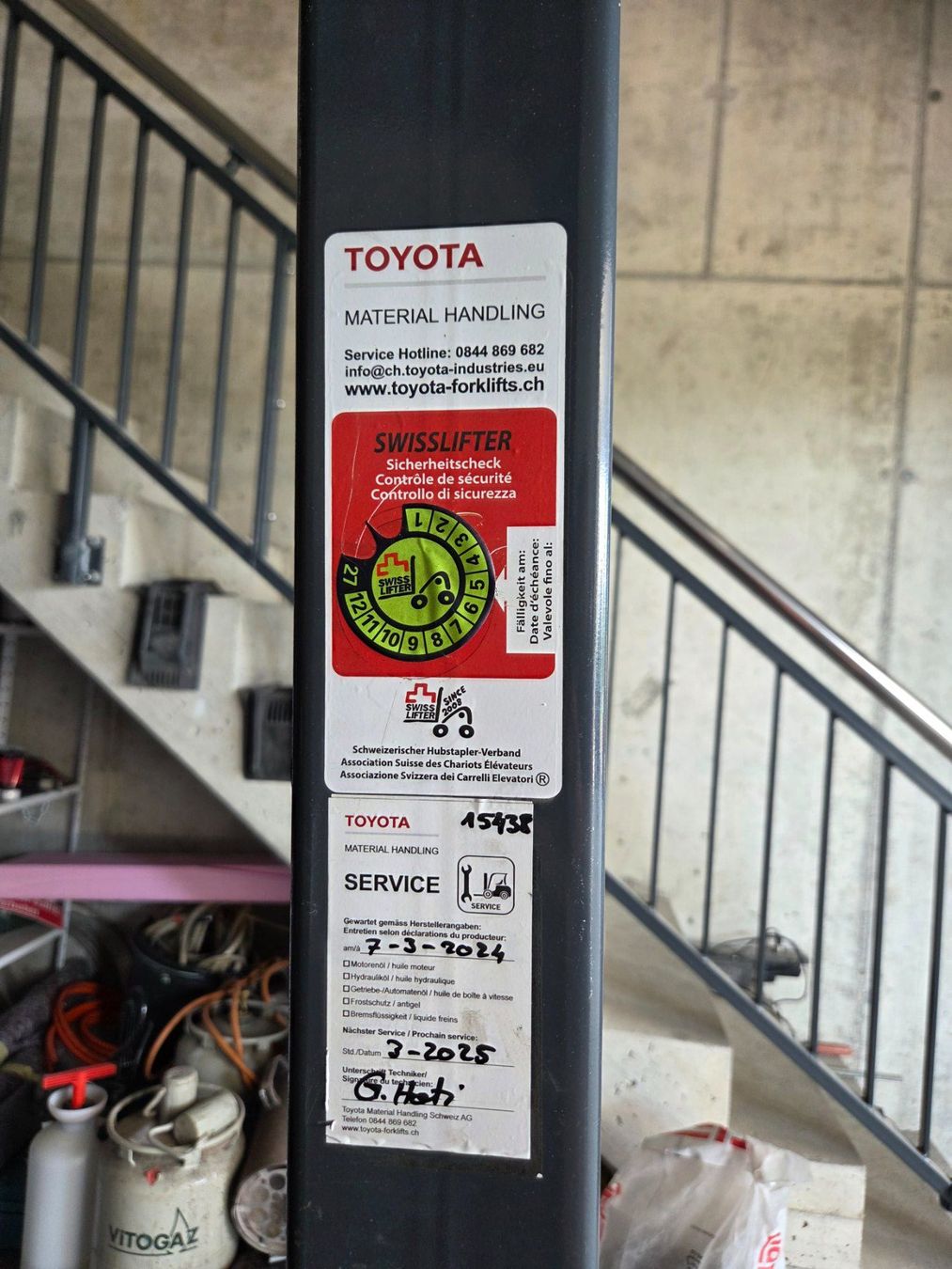 Toyota Chariots à fourches & chariots élévateur: Toyota Gabelstapler 7FBMF25 – D'occasion à Salmsach par dul_qgn5 5