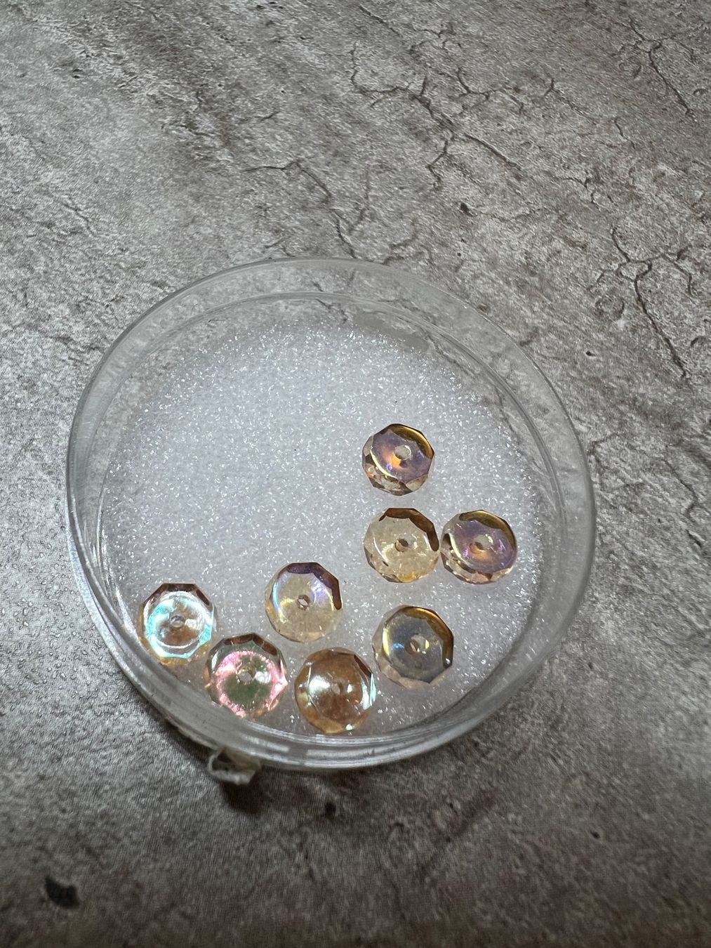 Perle (finte): Glas Schliffperlen Rayher - 6 x 3 mm – Nuovo (secondo la descrizione) da Stein AG venduto da Anastasia_Asya 1
