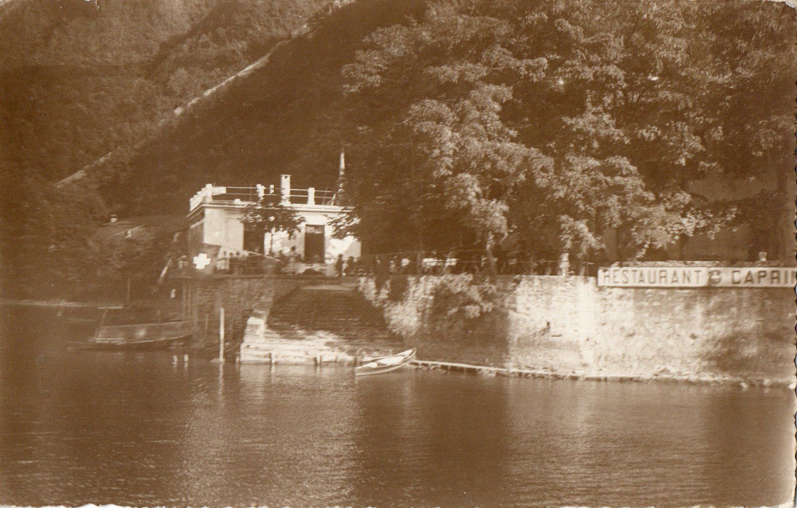 Cartoline postali: Cantine di Caprino - Vis à vis de Lugano – Nuovo (secondo la descrizione) da Melano venduto da pisonsdro