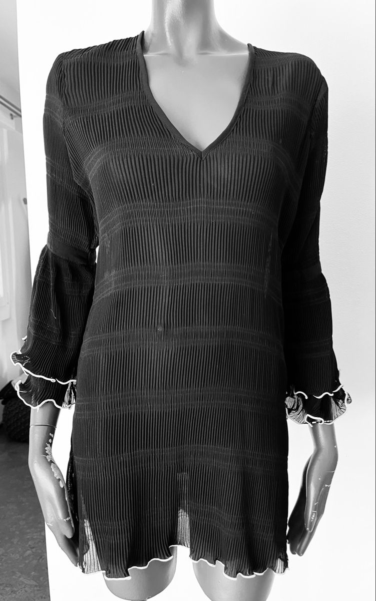 Camicette: Chiffon Bluse/Kleid gerafft schwarz – Usato da Flawil venduto da Maus21