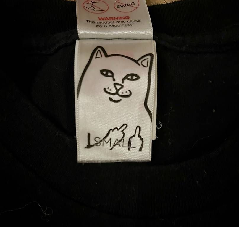 T-shirt: Shirt mit Katze von RIPNDIP – Usato da Oberwil BL venduto da wanndann 4