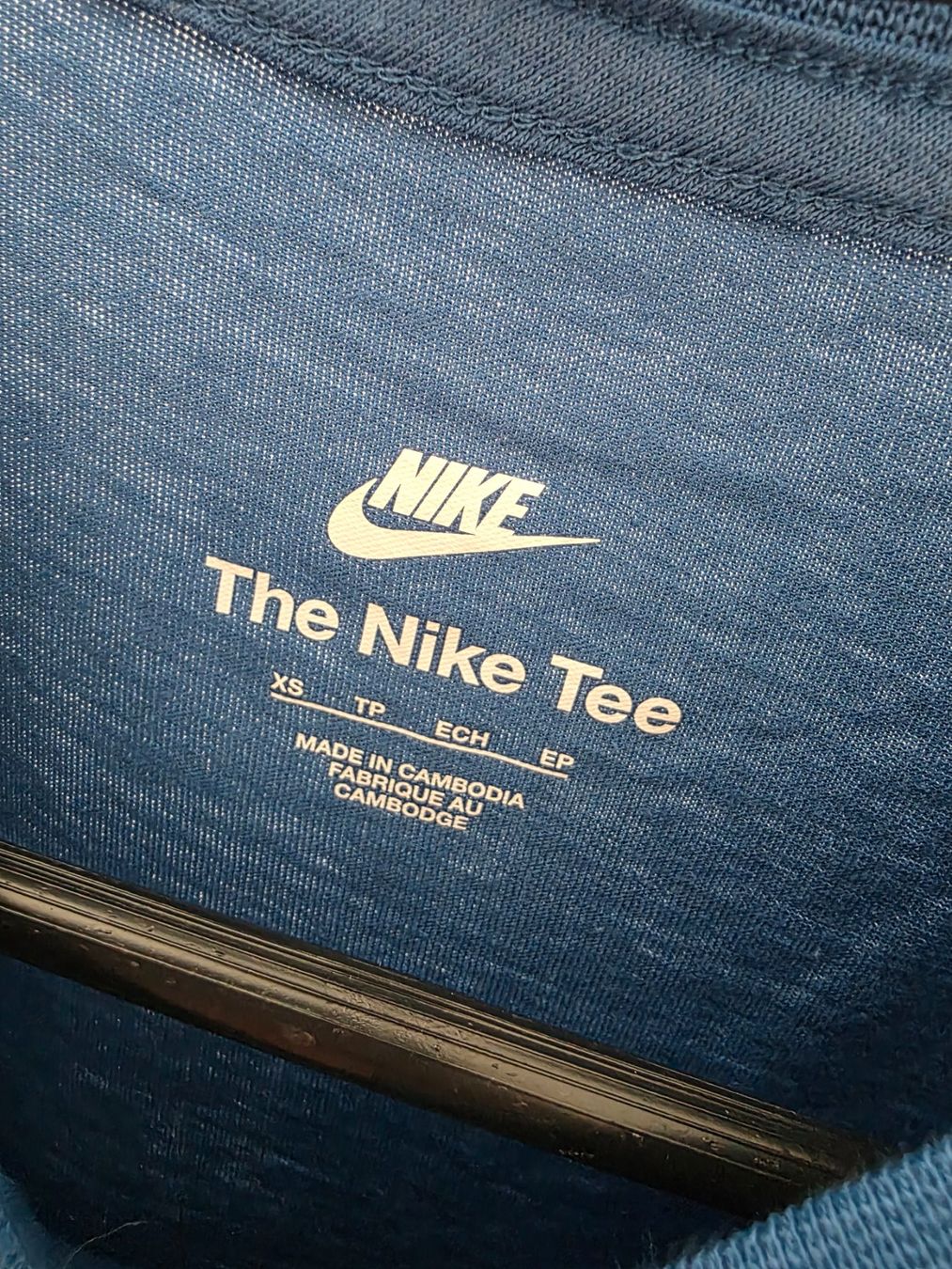 Nike T-shirt: Blaues T-Shirt Nike – Nuovo (secondo la descrizione) da Rothenfluh venduto da sel_j856 2