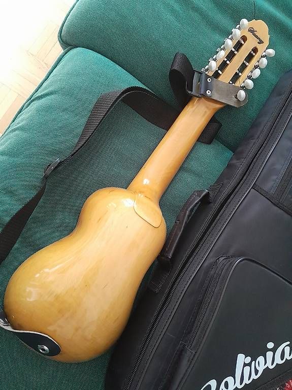 Instruments de musique: Charango pro Suarez Bolivia – Neuf avec emballage d'origine à Lausanne par EdwinBOSU 4