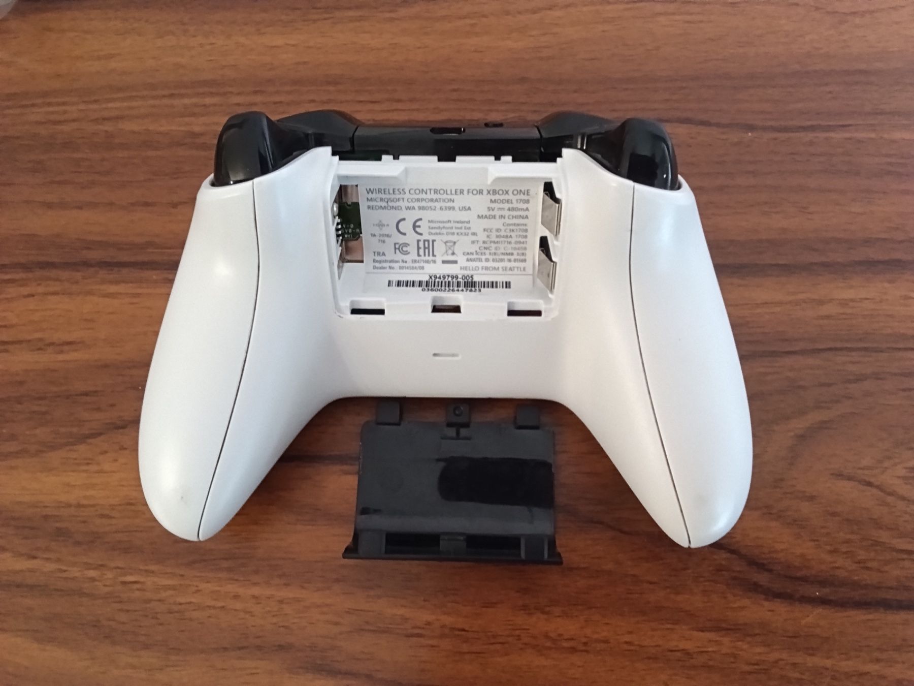 Microsoft Controller: Manette XBOXONE à Pilles – Gebraucht aus Aigle von Dadavd 1
