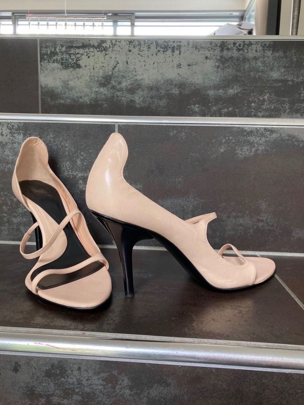 Bally Scarpe da donna: BALLY Schuhe 38 nude – Usato da Zürich venduto da dar_ch4051