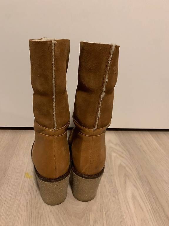 Scarpe da donna: Cognac Stiefel neu 39 – Usato da Itingen venduto da grapri 2