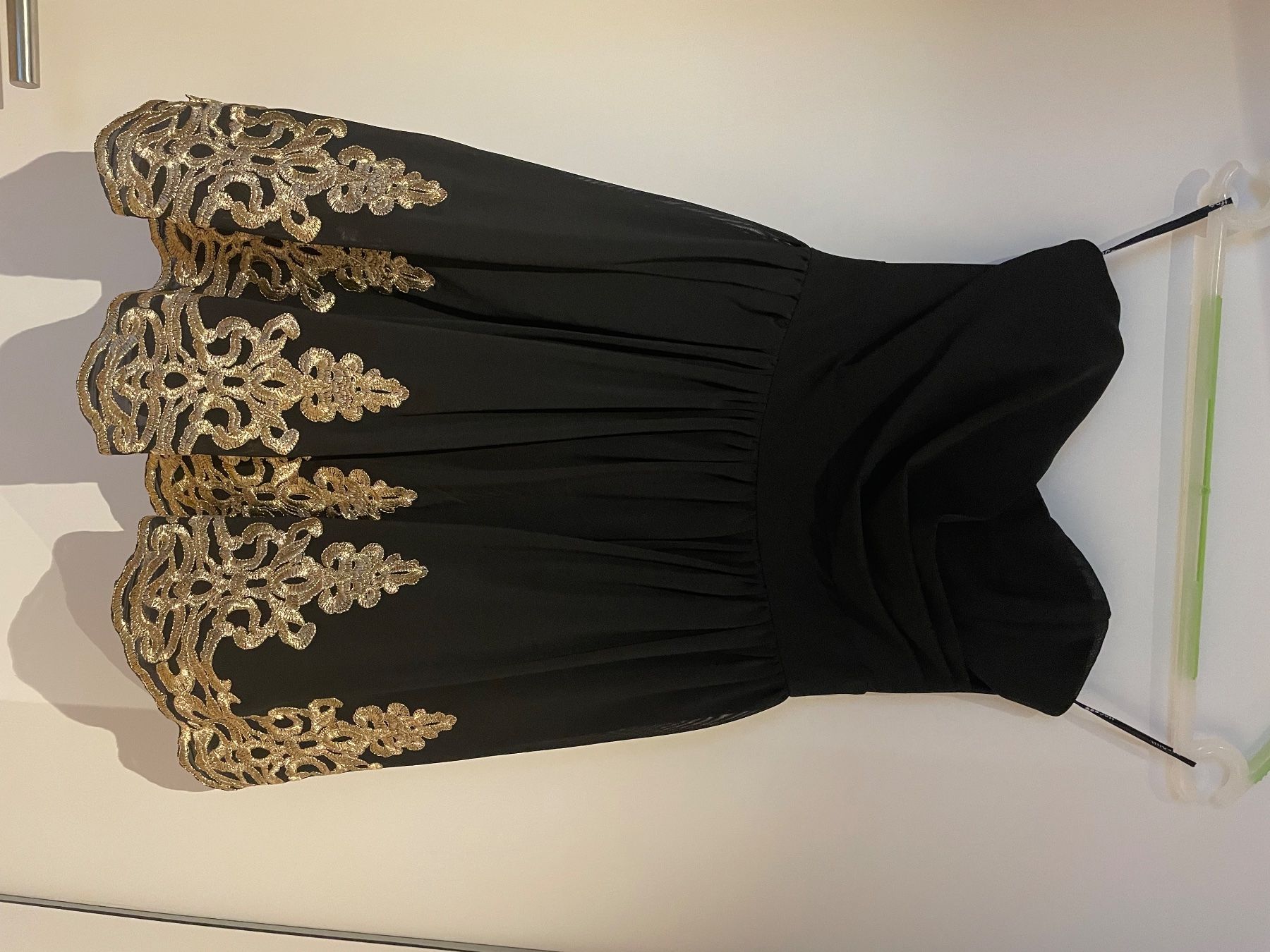 Vestiti: Abendkleid – Usato da Zürich venduto da Lato05