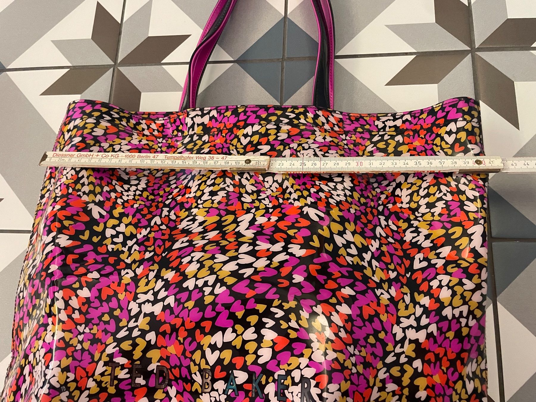 Ted Baker Borse da donna: Ted Baker Badetasche Shopper super Zustand – Usato da Zürich venduto da Pudelkerne 2