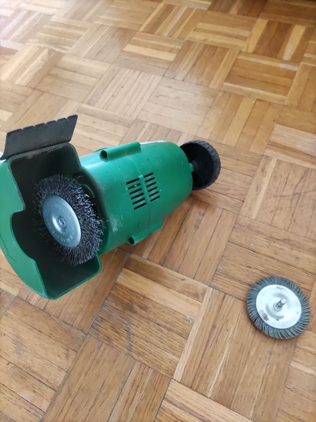 Tutte le macchine: Fugenreiniger – Usato da Forch venduto da hardy958 1