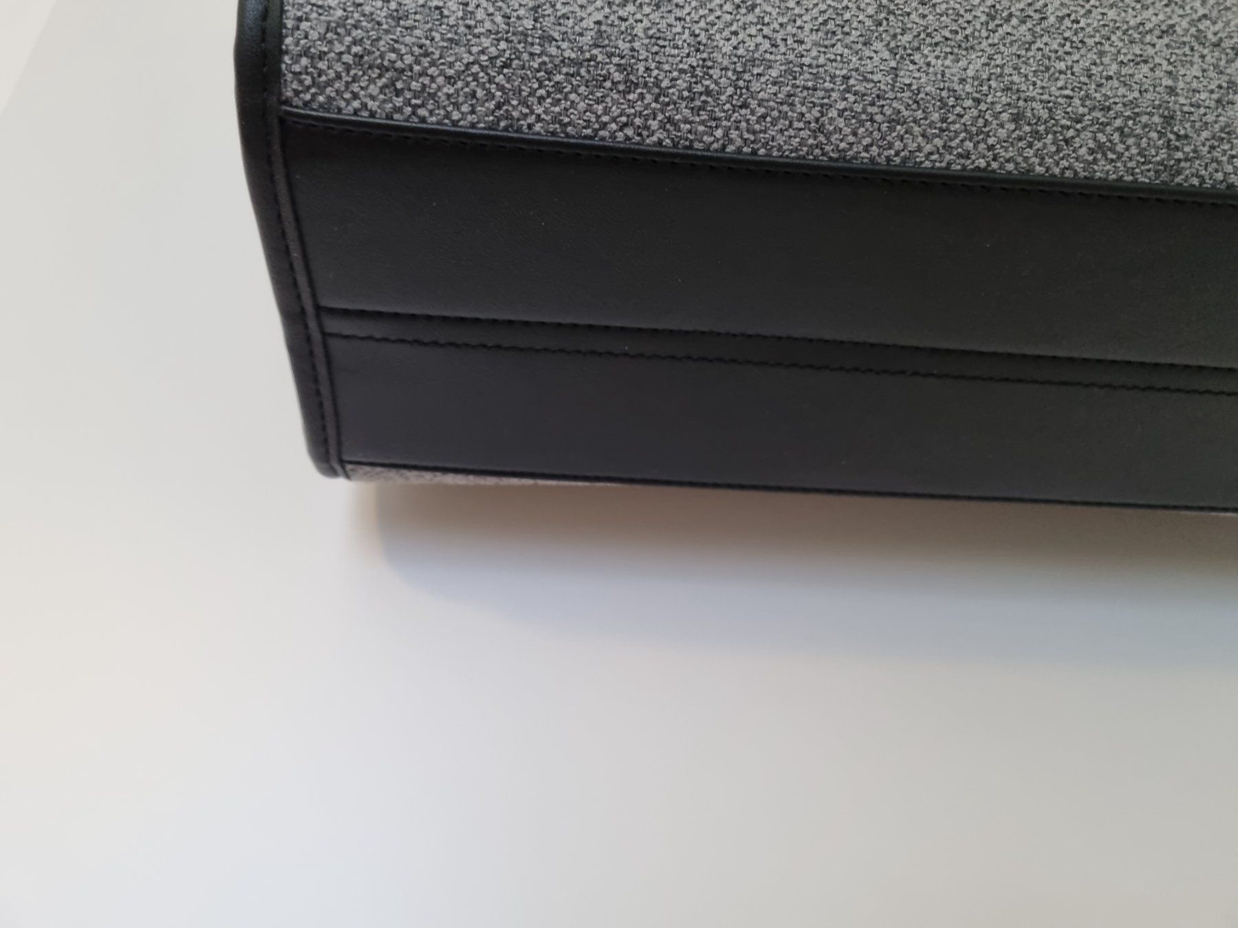 Borse da donna: Handtasche  neu grau – Nuovo (secondo la descrizione) da Zofingen venduto da Felpa 1