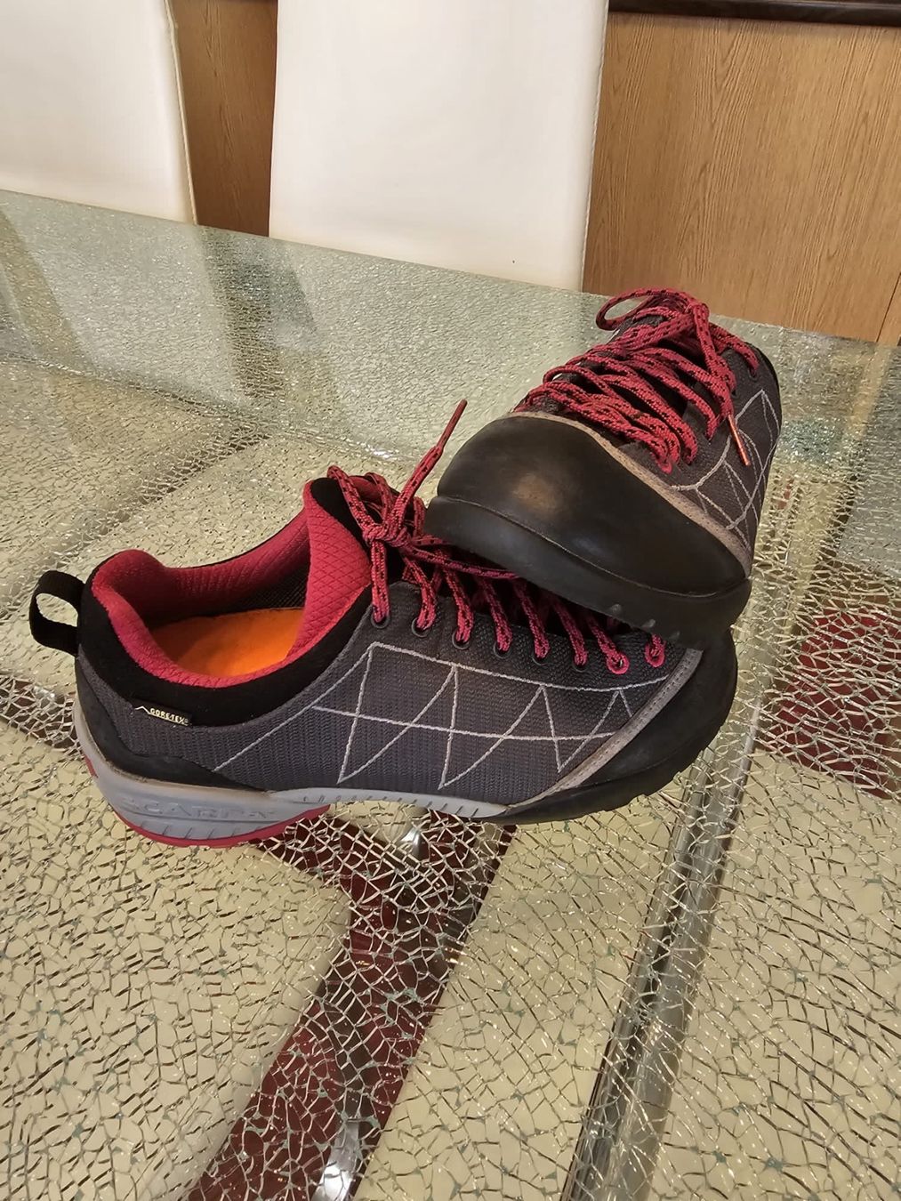 Scarpa Scarpe da donna: Scarpa Gr. 37 – Usato da Luzern venduto da Reni025 9