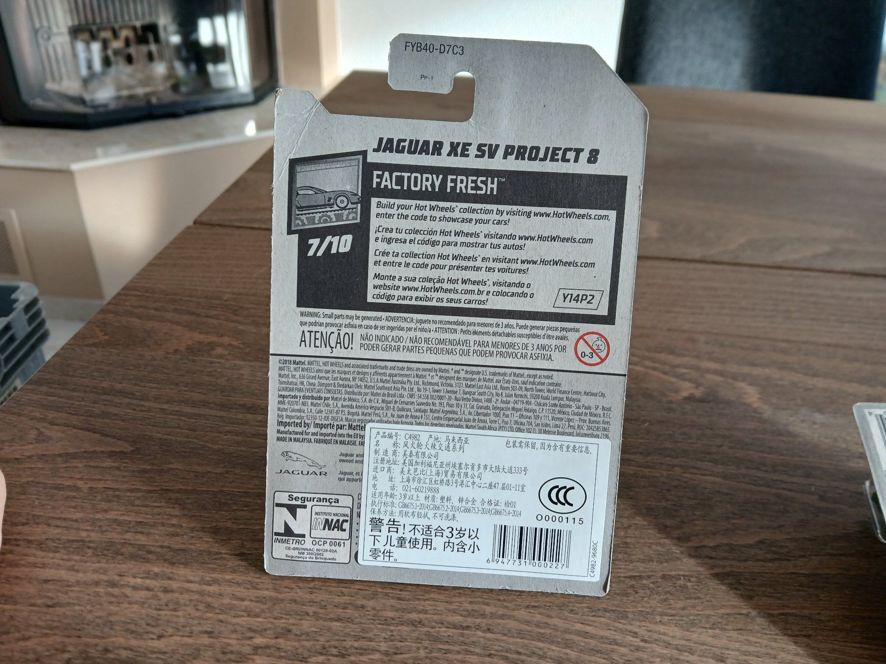 Hot Wheels Modellini d'auto: Jaguar XE SV Project 8 – Nuovo e nell'imballaggio originale da Wiedlisbach venduto da Pontiacman93 1