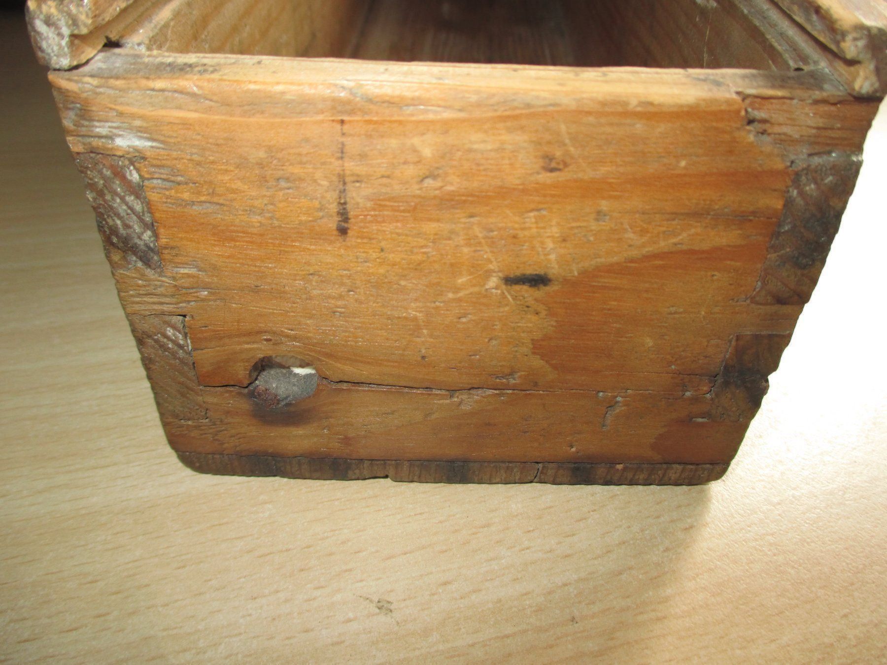 Caisses de transport: Antikes Holzkistchen – D'occasion à Flims - Dorf par Stagediver 3