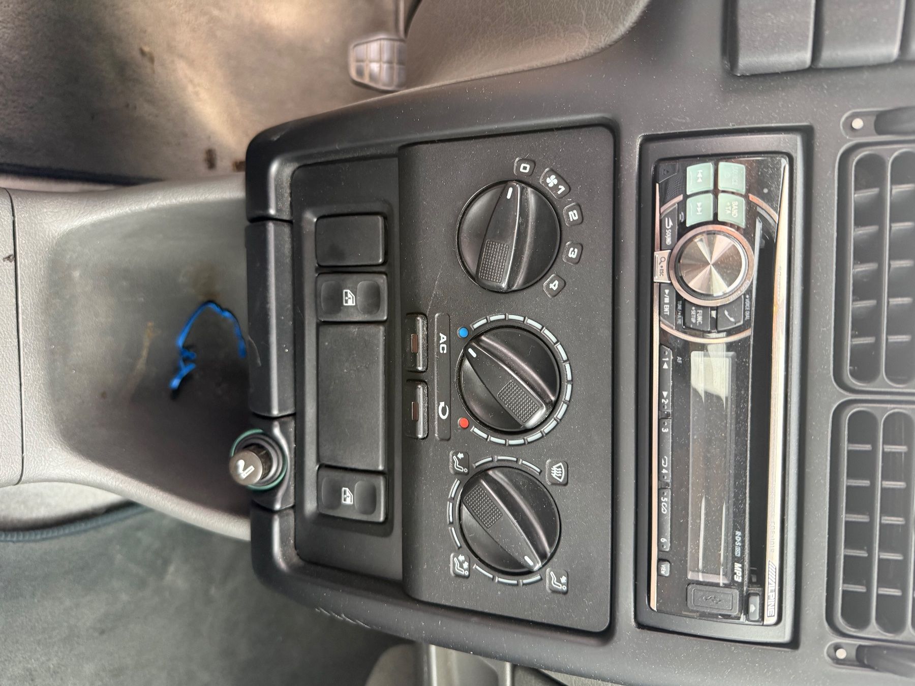 VW Automobili: Avender – Usato da Biel/Bienne venduto da hasa03 8