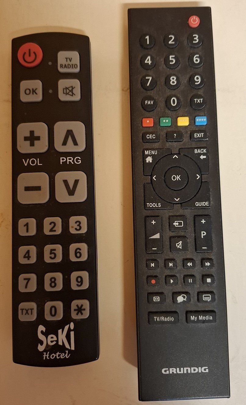 Grundig Appareils TV: Fernseher mit Rollengestell – D'occasion à Melchnau par Fredy027 2