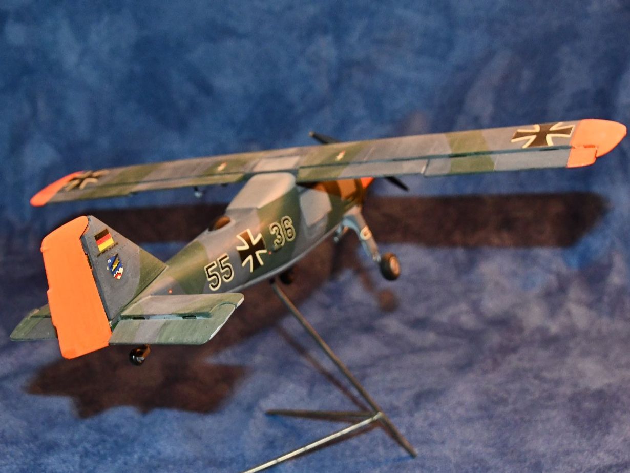 Dornier Kit di modellismo & Modellini statici: Dornier DO-27  1/32 monté – Usato da Montezillon venduto da Fgbo 1