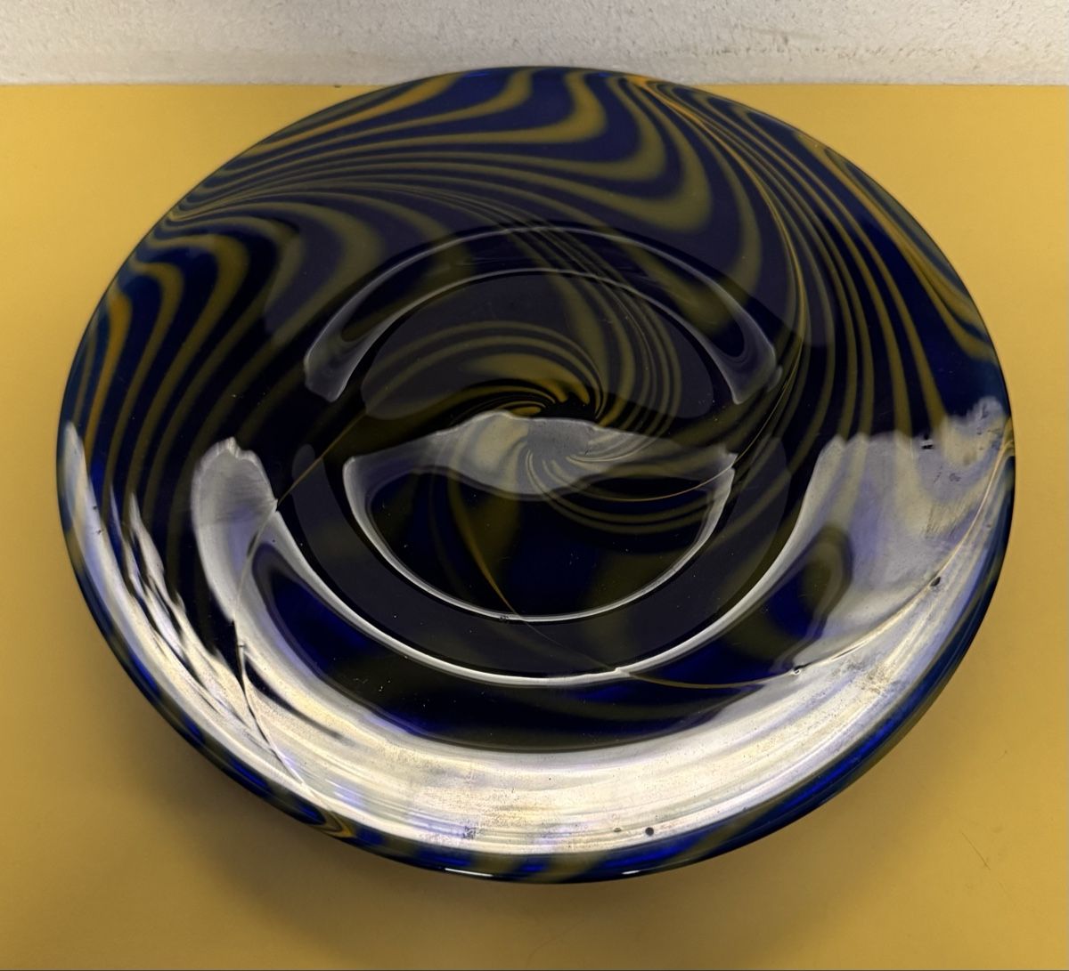 Piatti: Glas Teller signiert  – Usato da Schlieren venduto da Freundlich02 2