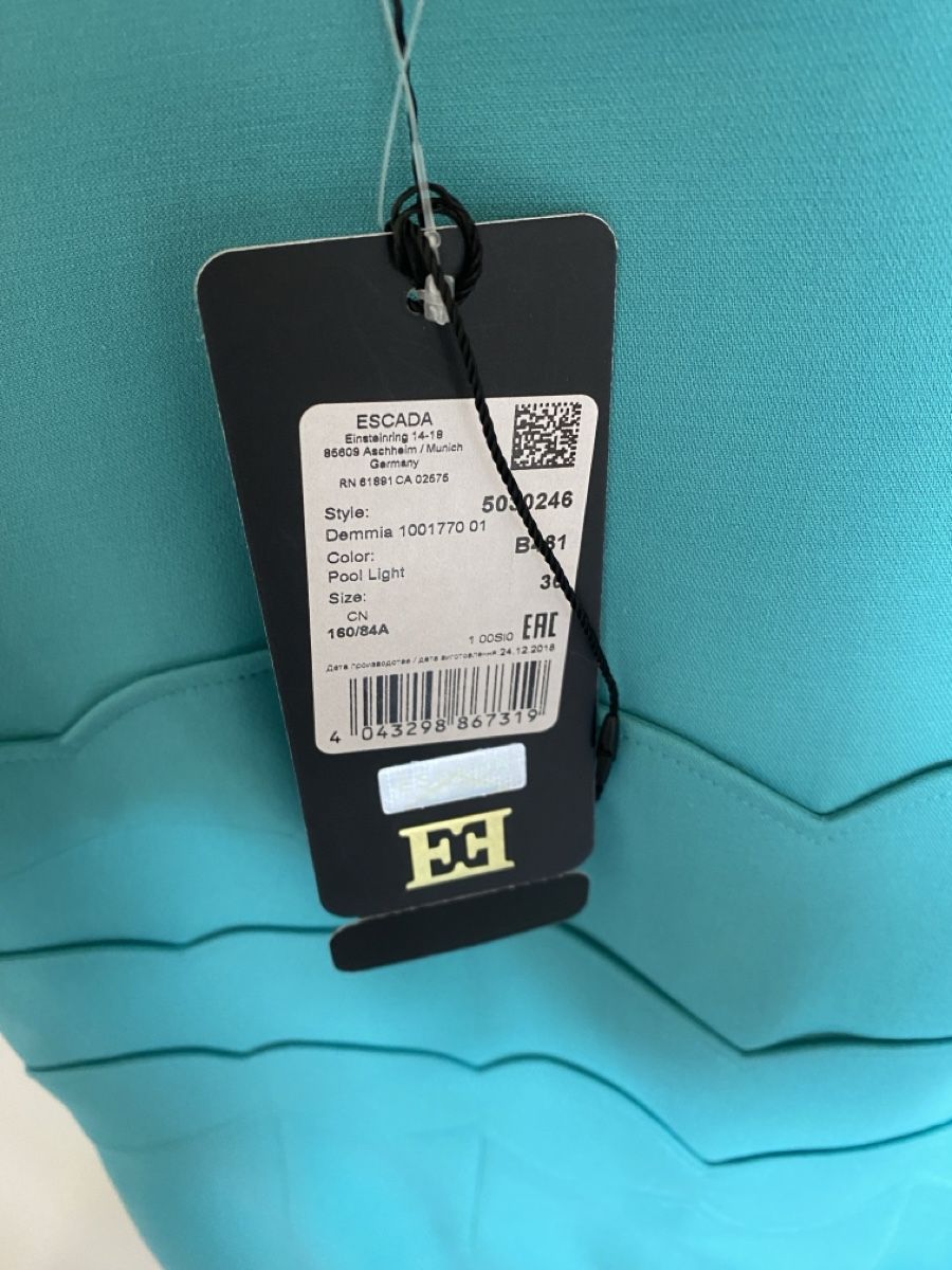 Escada Vestiti: Wunderschönens Kleid Escada türkis 36 NEU – Nuovo (secondo la descrizione) da Oberglatt ZH venduto da jul_nhy7 3