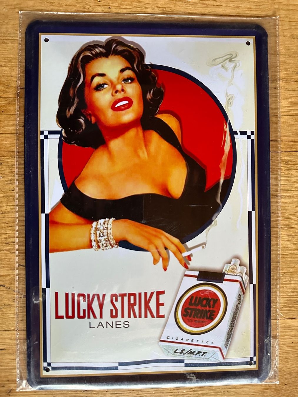 Insegne: Lucky strike pin up werbung reklame classic – Nuovo (secondo la descrizione) da Reinach AG venduto da rares75