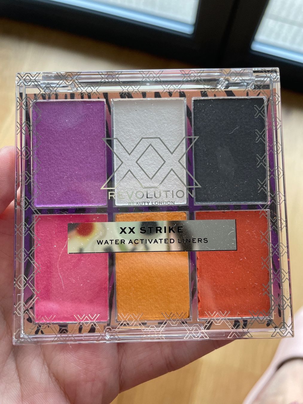 Make-up: Make up liner – Gebraucht aus St-Gingolph von Ynatka