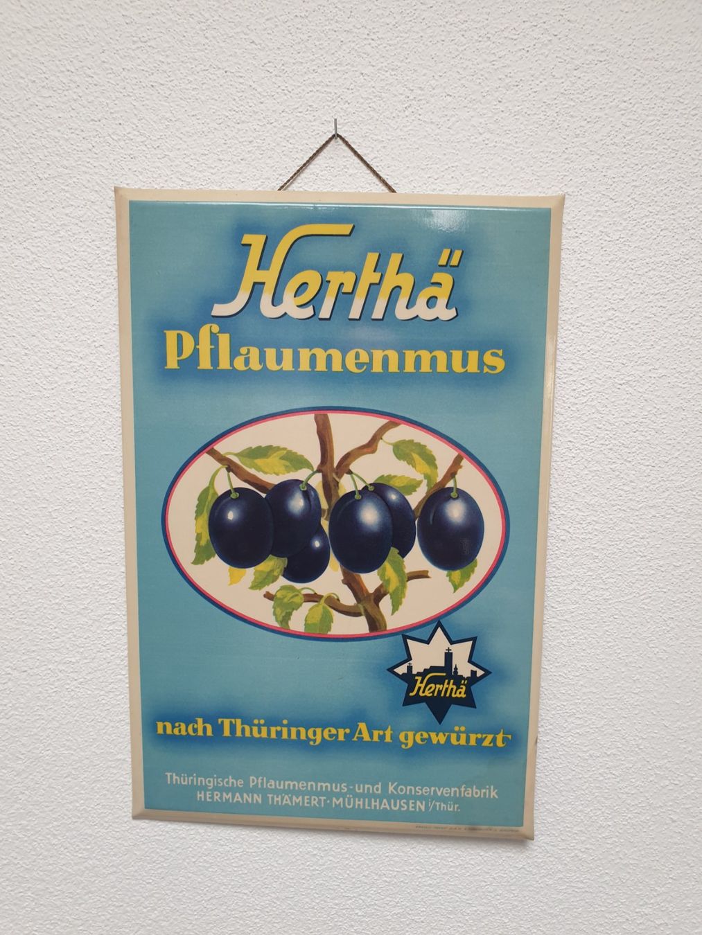 Ecriteaux: Altes Schild Herthä Pflaumenmus – D'occasion à Dällikon par Pinilsson