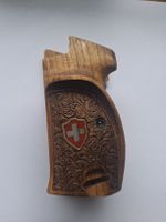 Nussbaum Griffschalen für die Sig P210 mit Daumenauflage 