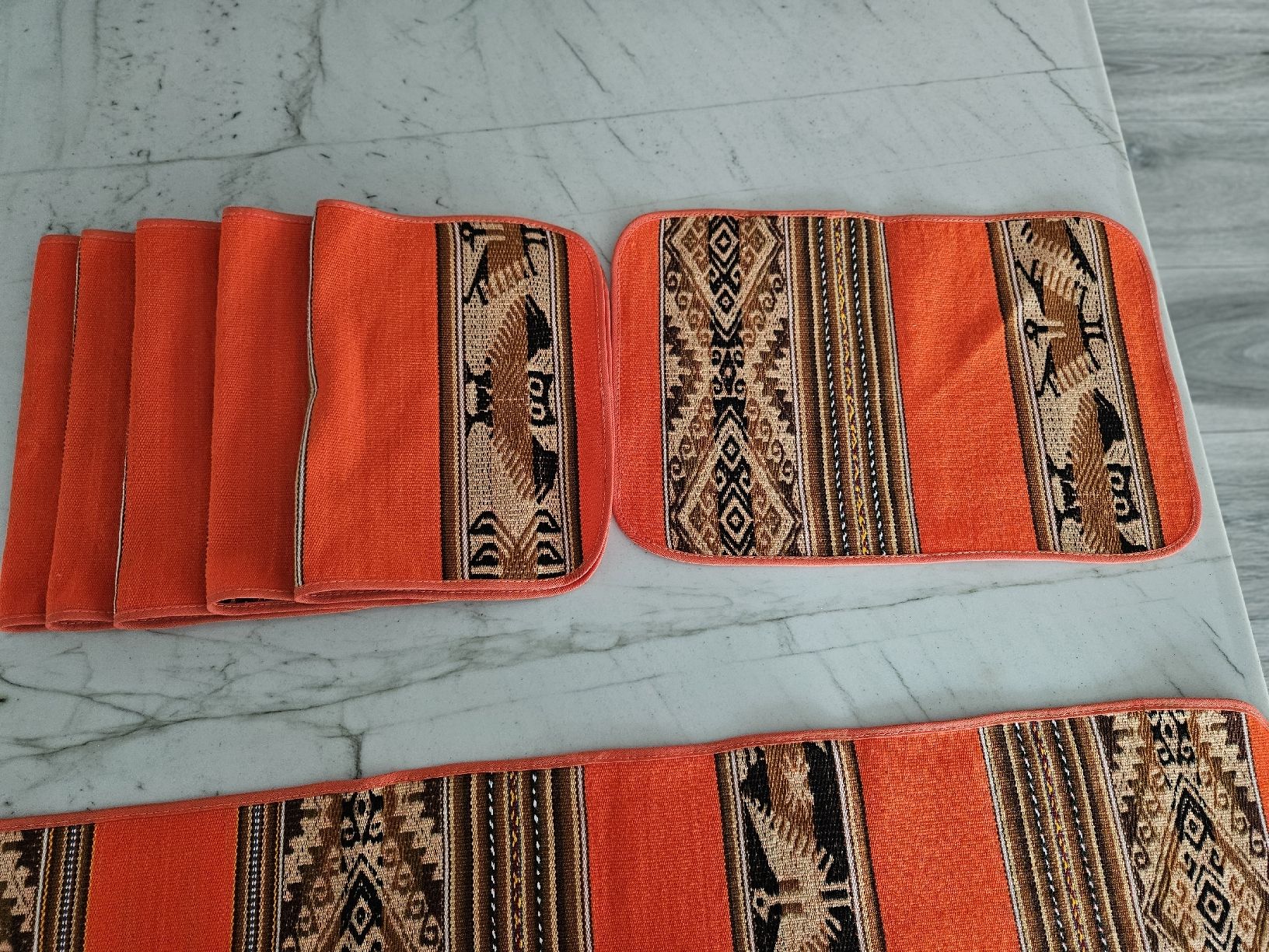 Set di tavolo e panche: Tischset, Peru, 19 teilig, Handarbeit, Neu – Nuovo (secondo la descrizione) da Kloten venduto da Tacha_gb 2