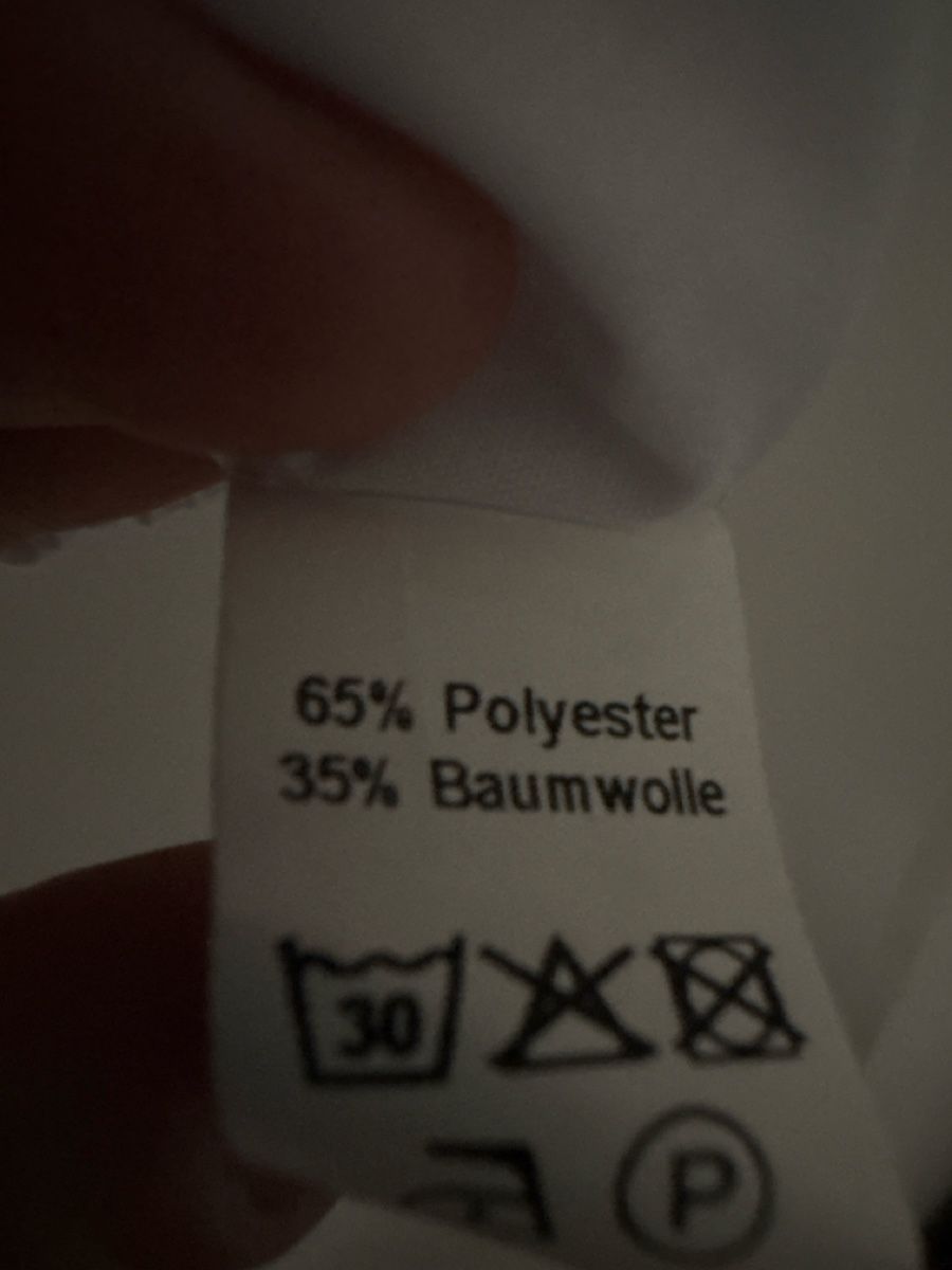 Blusen: Dirndl Bluse 42 – Gebraucht aus Flims Dorf von chauy 2