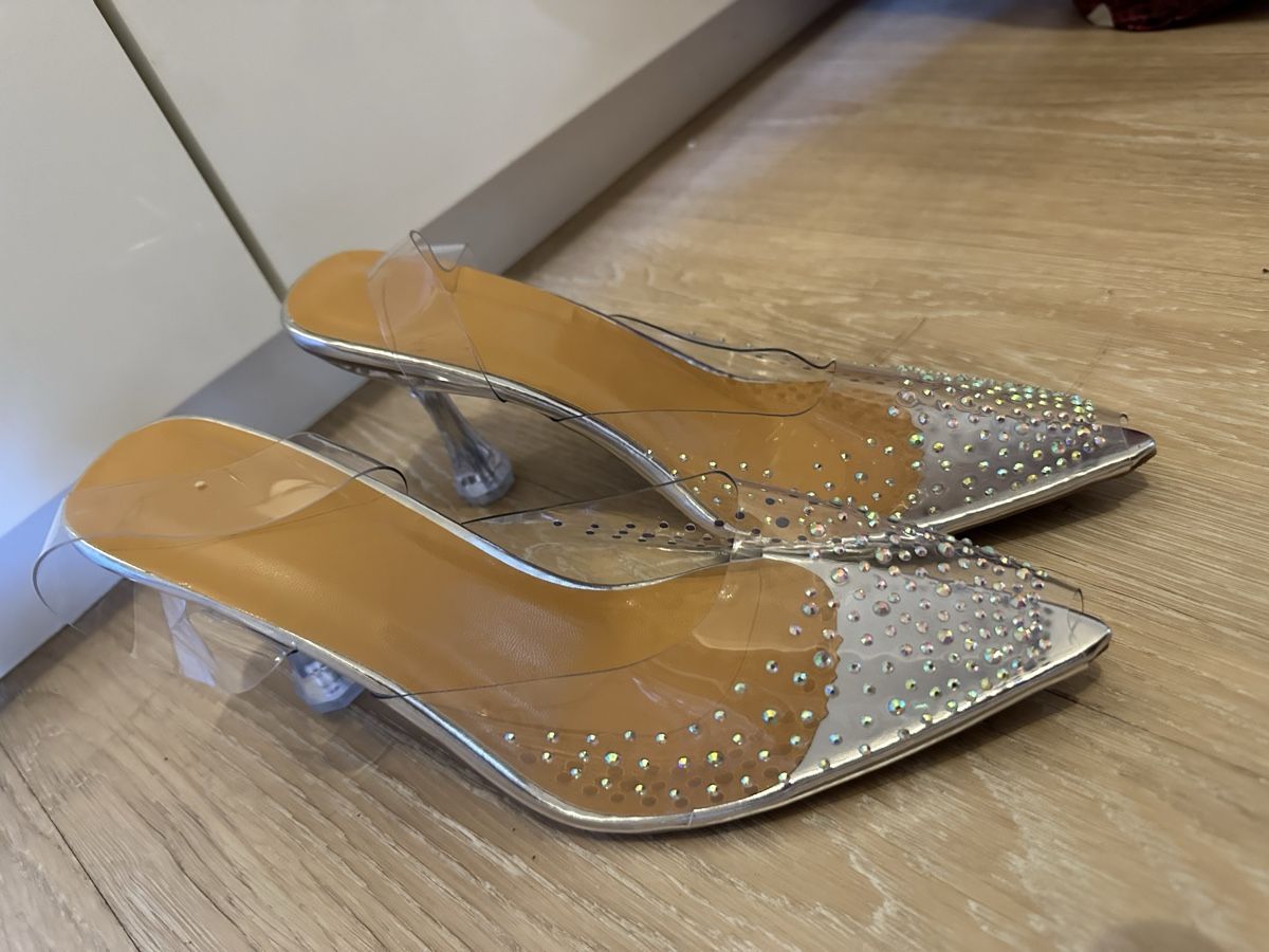 Scarpe da donna: Damen Sommerliche Schuhe Gr41 – Nuovo (secondo la descrizione) da Basel venduto da Ivana_4