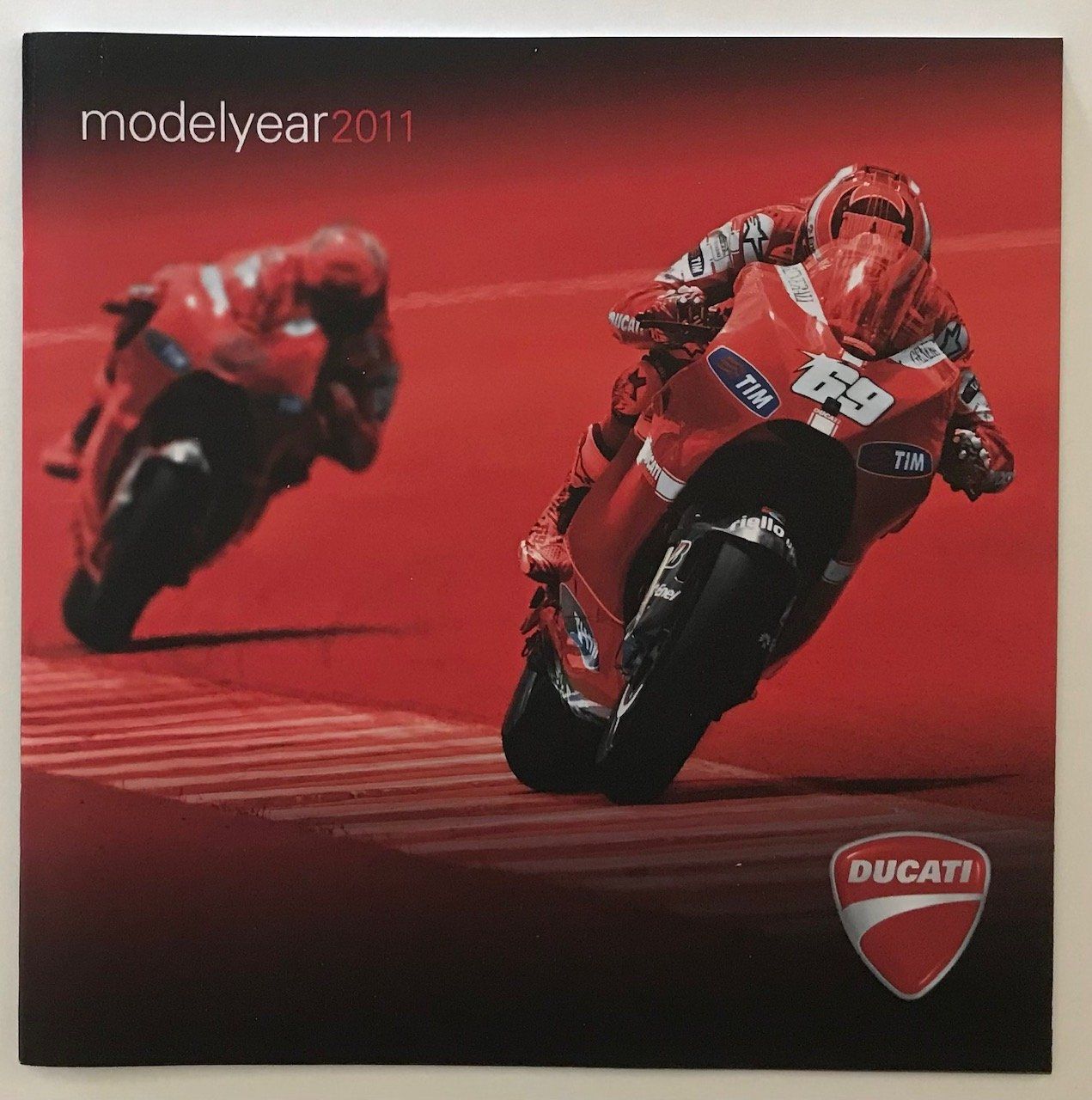 Ducati Documenti: Ducati Prospekt Modelljahr 2011 – Usato da Strengelbach venduto da Omobono