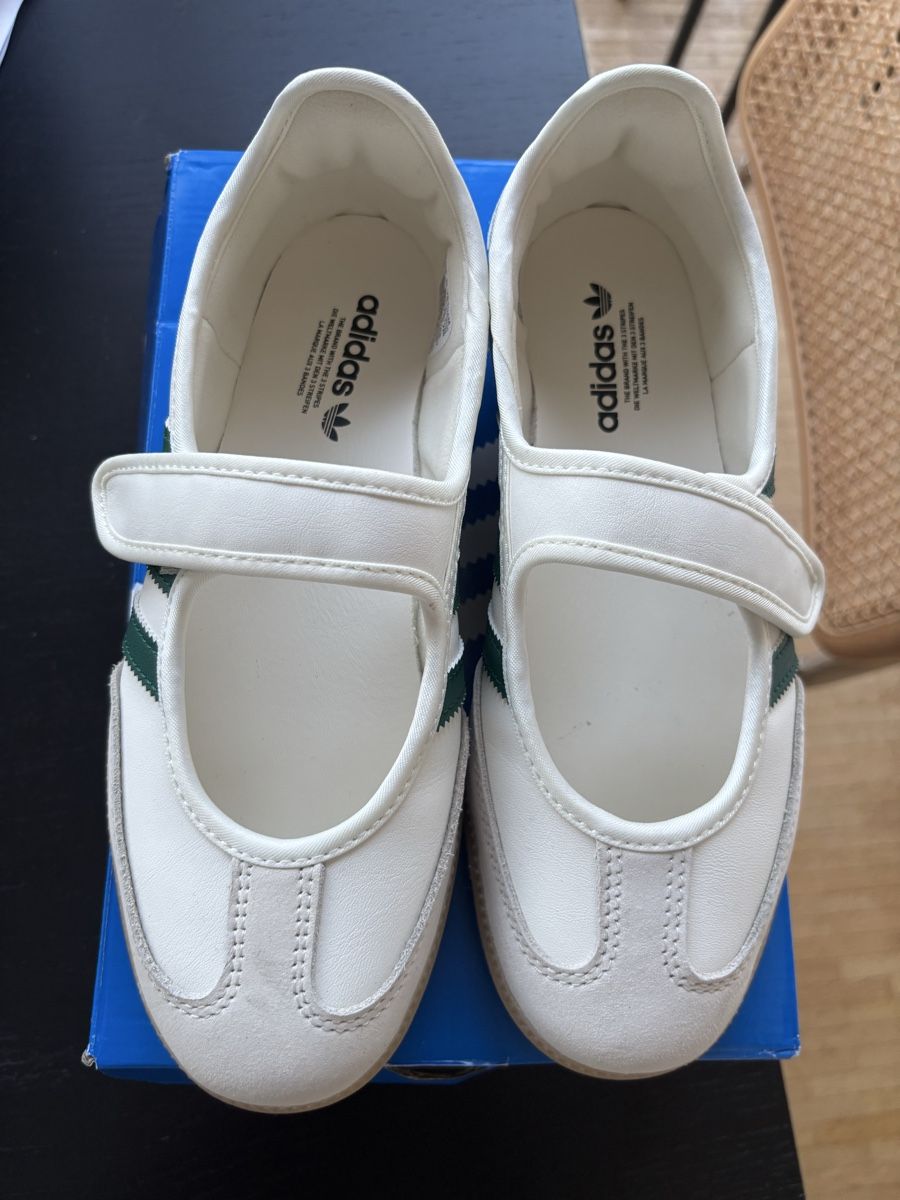 Adidas Scarpe da donna: Adidas Samba Jane - neuwertig – Nuovo (secondo la descrizione) da Zürich venduto da gepaecktraeger 1