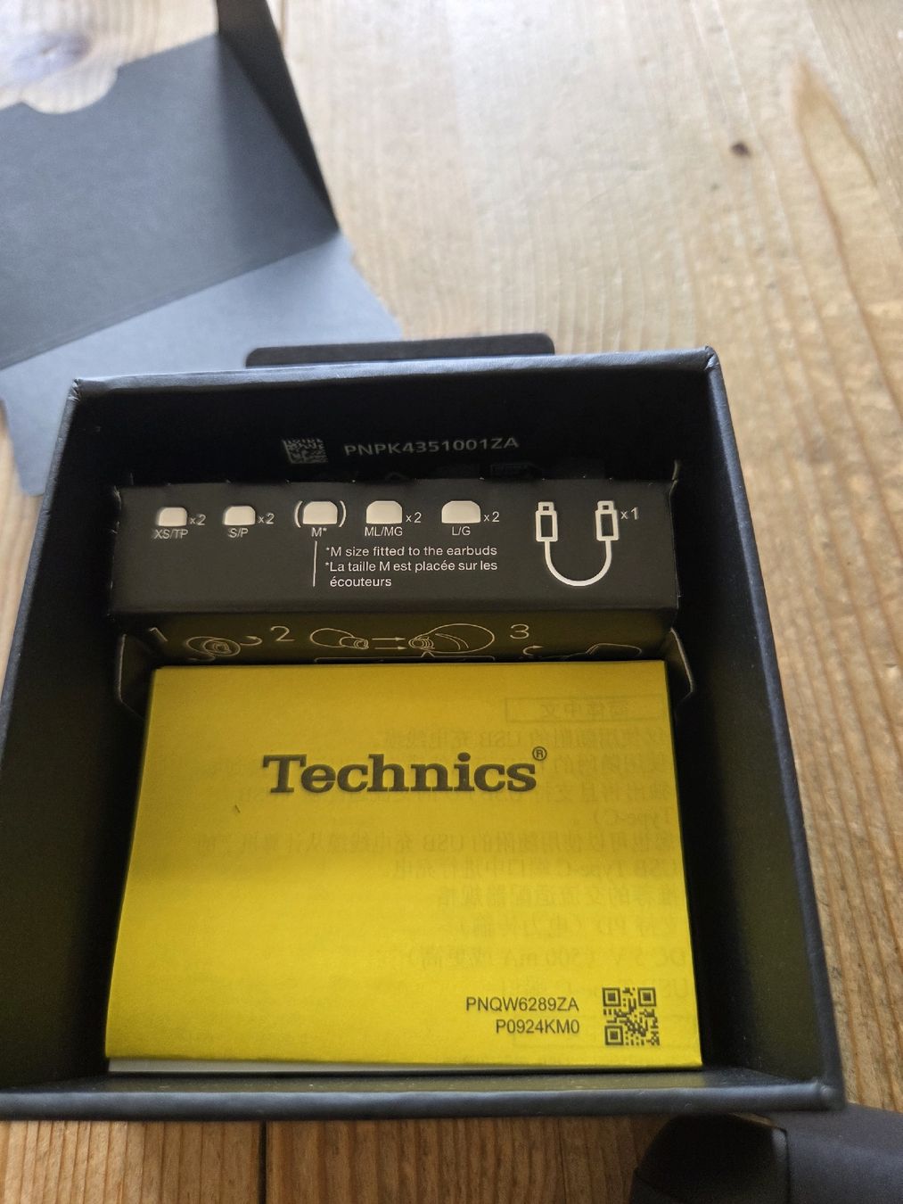 Technics Cuffie: Technics AZ100 Kopfhörer neu und ungebraucht – Nuovo e nell'imballaggio originale da Moosseedorf venduto da Rabbit7472 3
