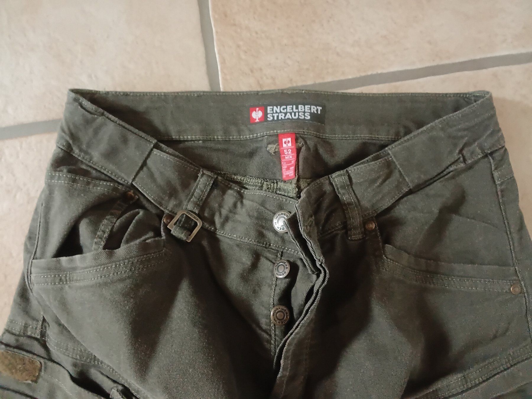 Engelbert Strauss Jeans: Engelbert Strauss Cargojeans vintage oliv Gr. 52 – Usato da Riniken venduto da Kandergrund86 2