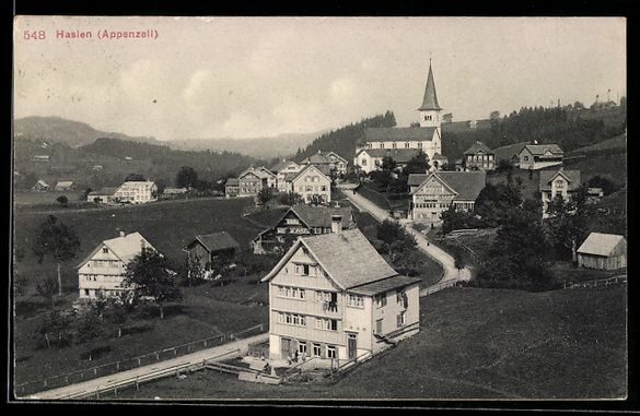 Cartoline postali: Haslen /Appenzell, Dorfansicht mit Kirch – Usato da Berlin venduto da bartko-reher
