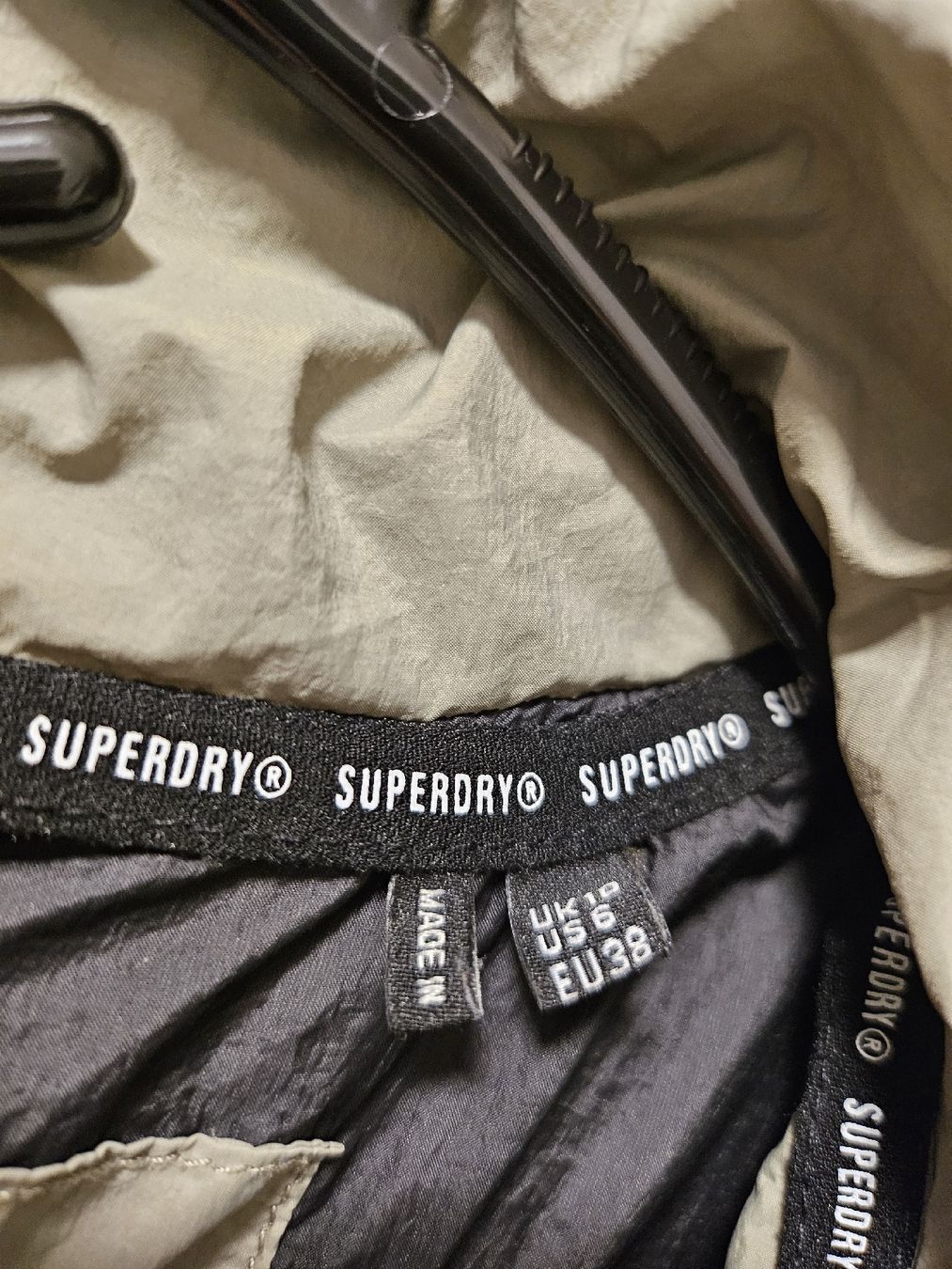 Superdry Cappotti: Superdry Wintermantel Grösse 38 – Usato da Baar venduto da Naedels-Kreationen 6