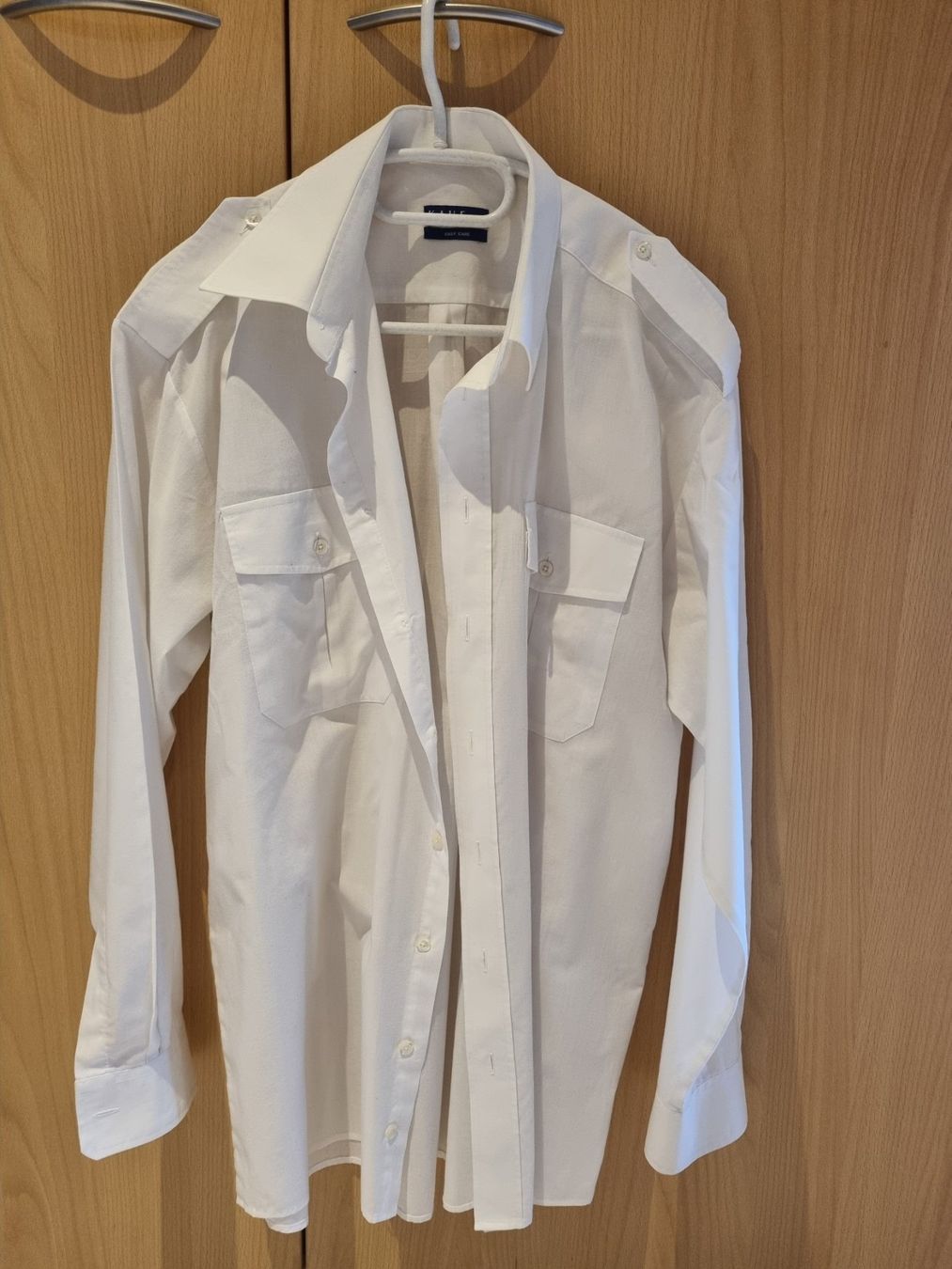 Camicie: Hemd zu Uniform mit Pailetten, Gr. 42 – Usato da Schmitten FR venduto da giba11