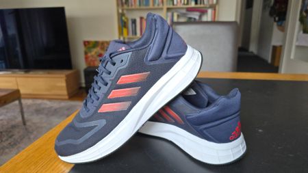 Adidas Schuhe gr 44