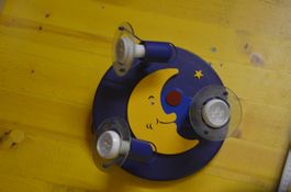 KINDER LAMPE