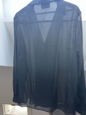 Chemise noire transparente