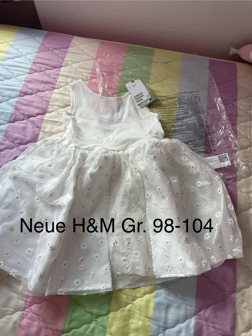 H&M Kleiderpakete & -sets: Kleider Set Mädchen Gr. 92-104, 13 Stk, Neuwertig – Gebraucht aus Gettnau von vit_xr9b 4