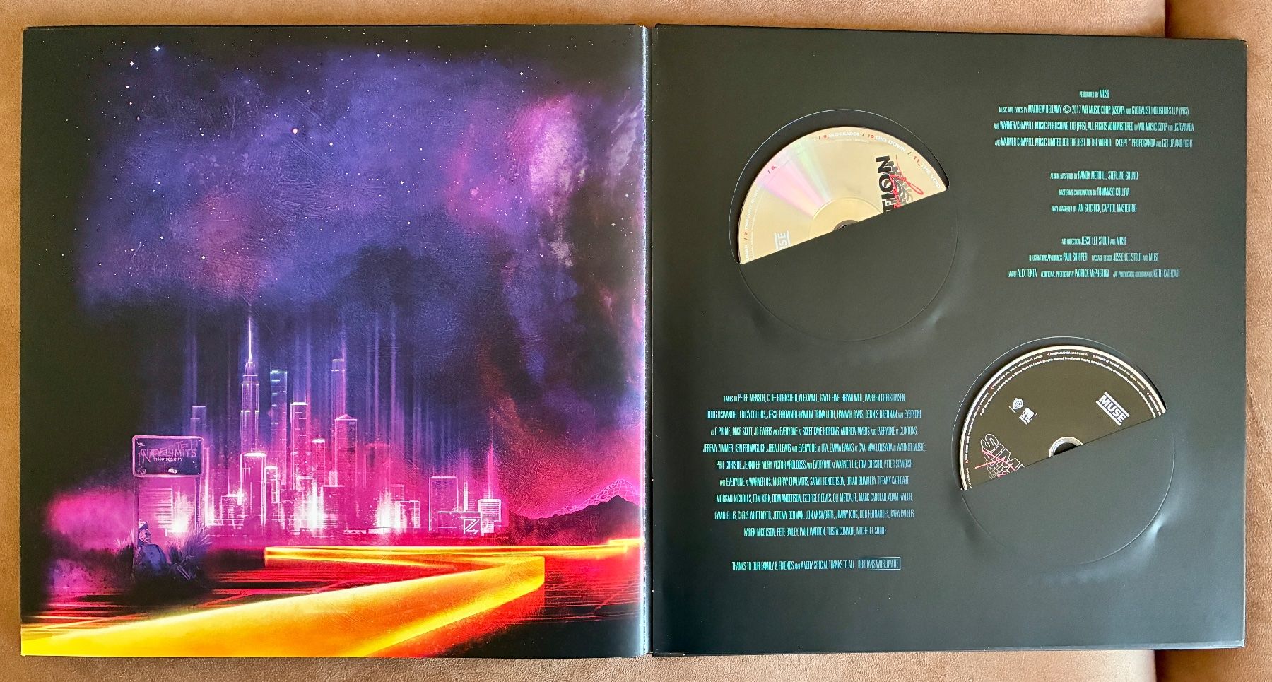 Schallplatten: Muse - Simulation Theory, Clear Vinyl /CD Box Set, Neu – Neu und originalverpackt aus Buchberg von ICM-Tapefan-1961-MCS 3