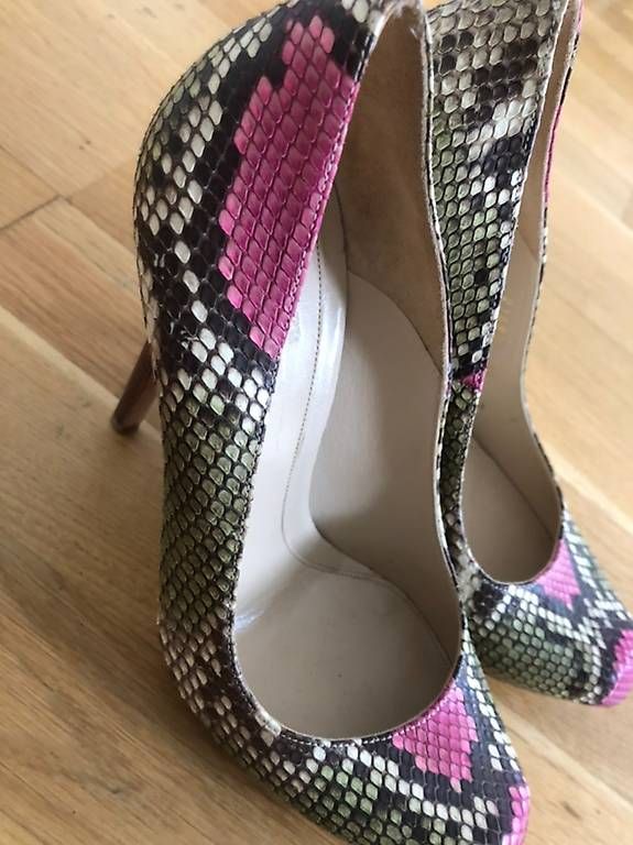Alexander Mcqueen Scarpe da donna: Alexander McQueen Python Schlangenlederpumps 38 – Usato da Basel venduto da Bettybooo 2