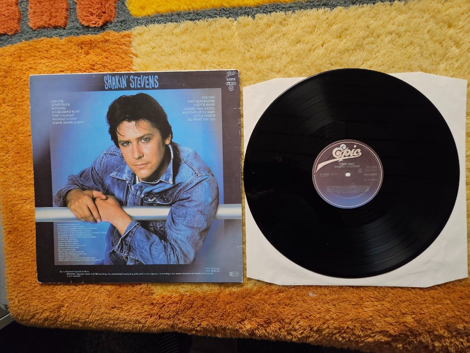 Dischi in vinile: Shakin' Stevens Schallplatte Lp - take one! – Nuovo (secondo la descrizione) da Lyss venduto da Alexine 1